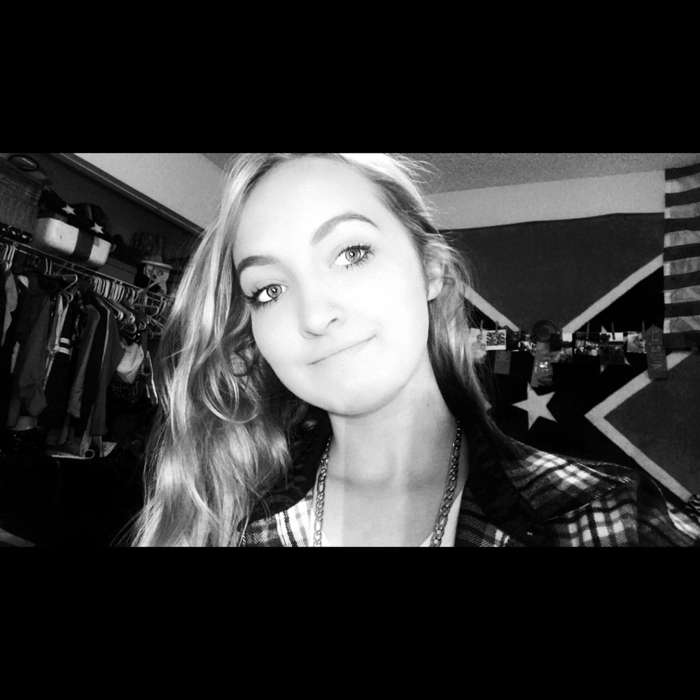 Meet your Posher, Jocelyn